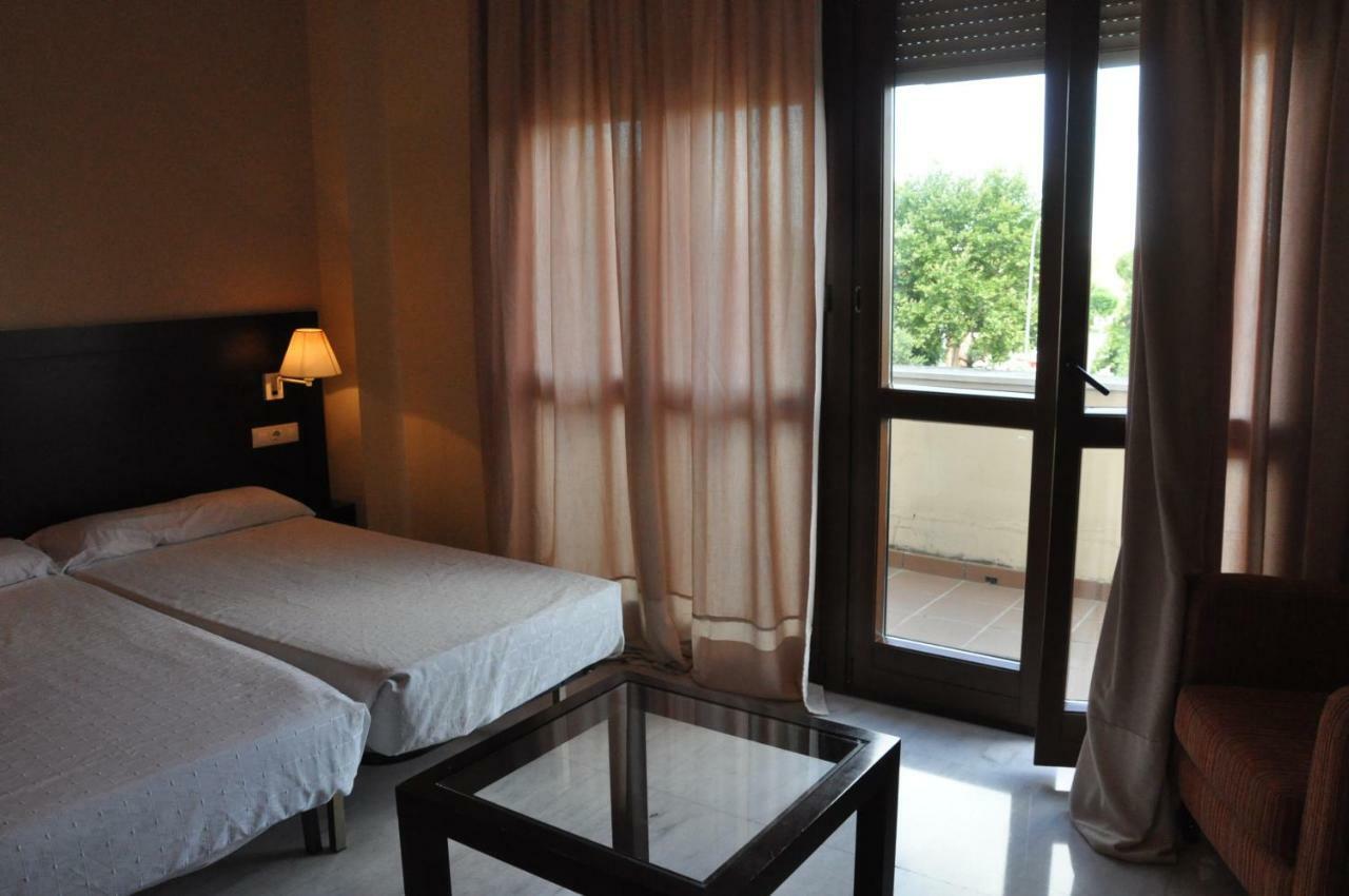 Apartamentos Luxsevilla Palacio Bagian luar foto